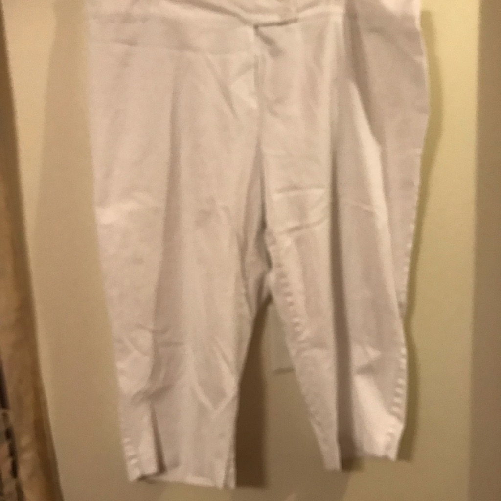 While Capris